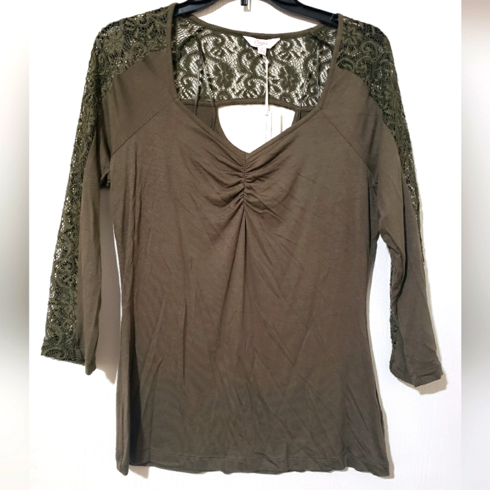 Candies 3/4 Sleeve Top NWT